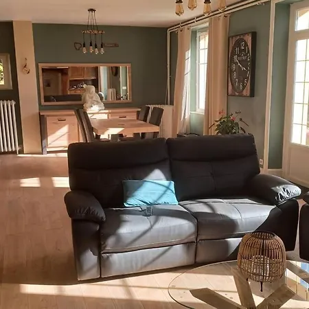 La Bourgeoise アリー